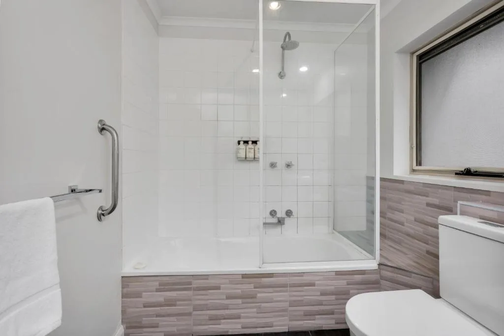 Elphin Serviced Apartments — 3