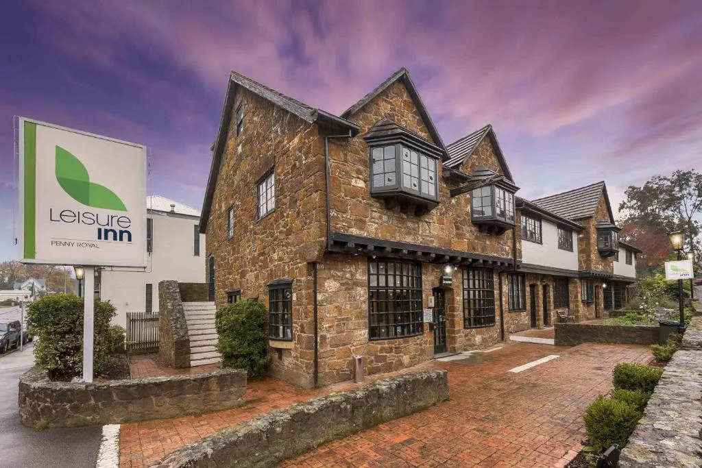 Leisure Inn Penny Royal Hotel & Apartments — 5