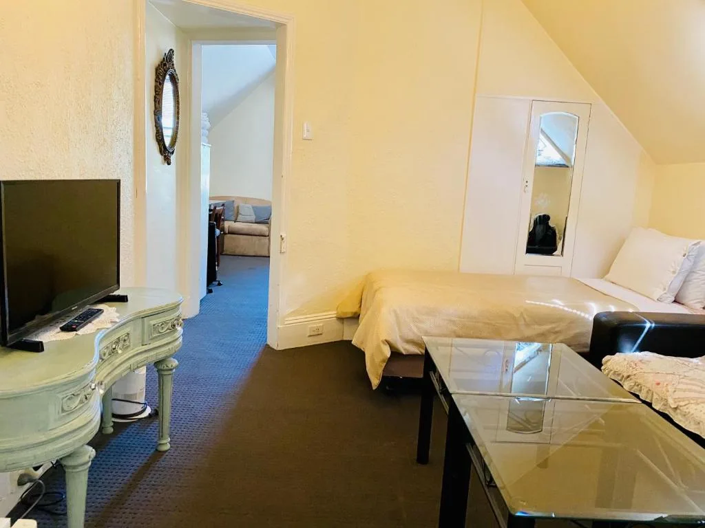 The Mews Motel — 5