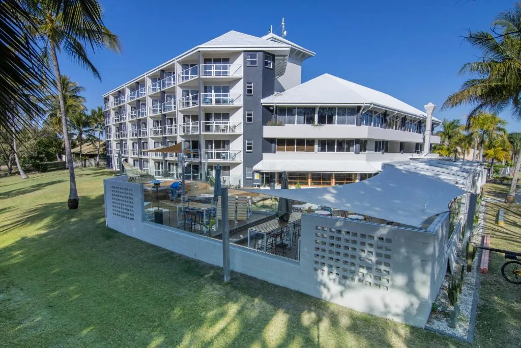 Ocean International Hotel