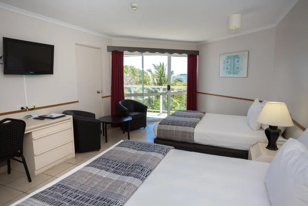 Ocean International Hotel — 2