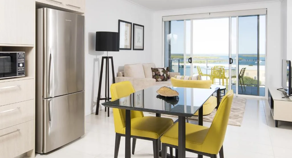Riviera Mackay — 4