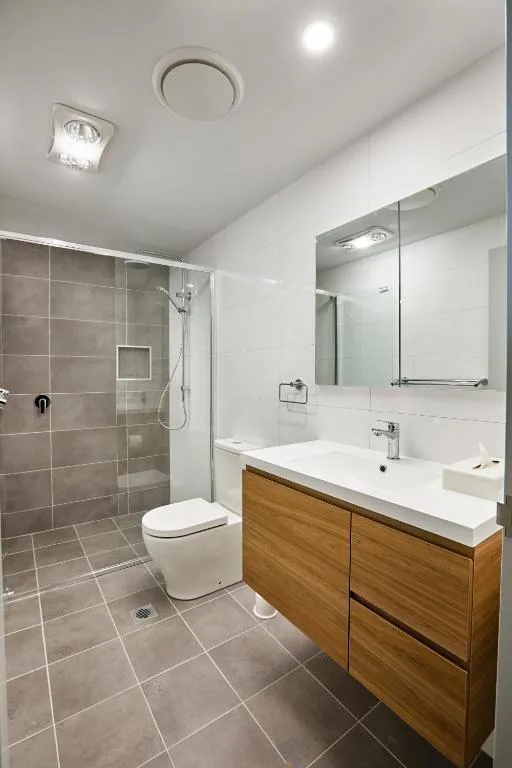 East Maitland Executive Apartments — 3