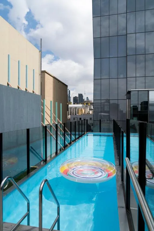Adelphi Hotel — 4