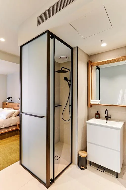 Central Club Hotel - North Melbourne — 3