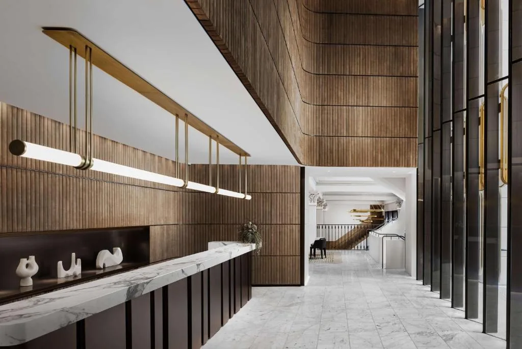 Hilton Melbourne Little Queen Street — 4