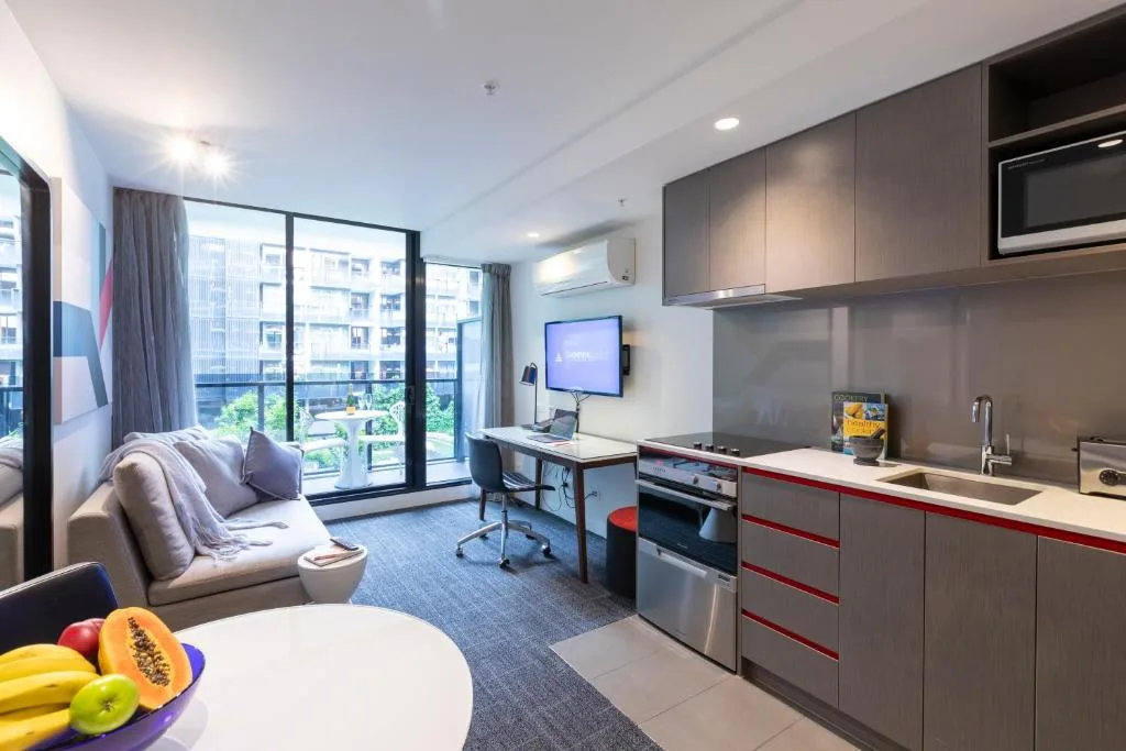 MainStay Suites Abbotsford — 4
