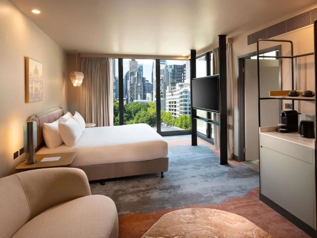 Mercure Melbourne La Trobe Street — 2
