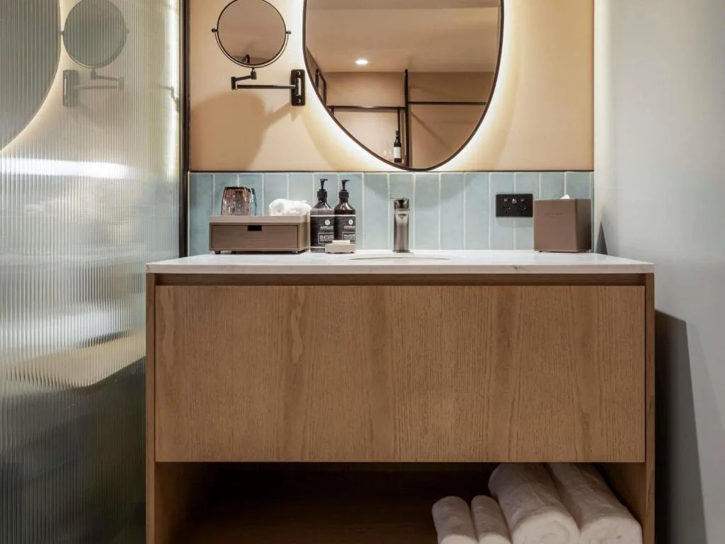 Mercure Melbourne La Trobe Street — 3