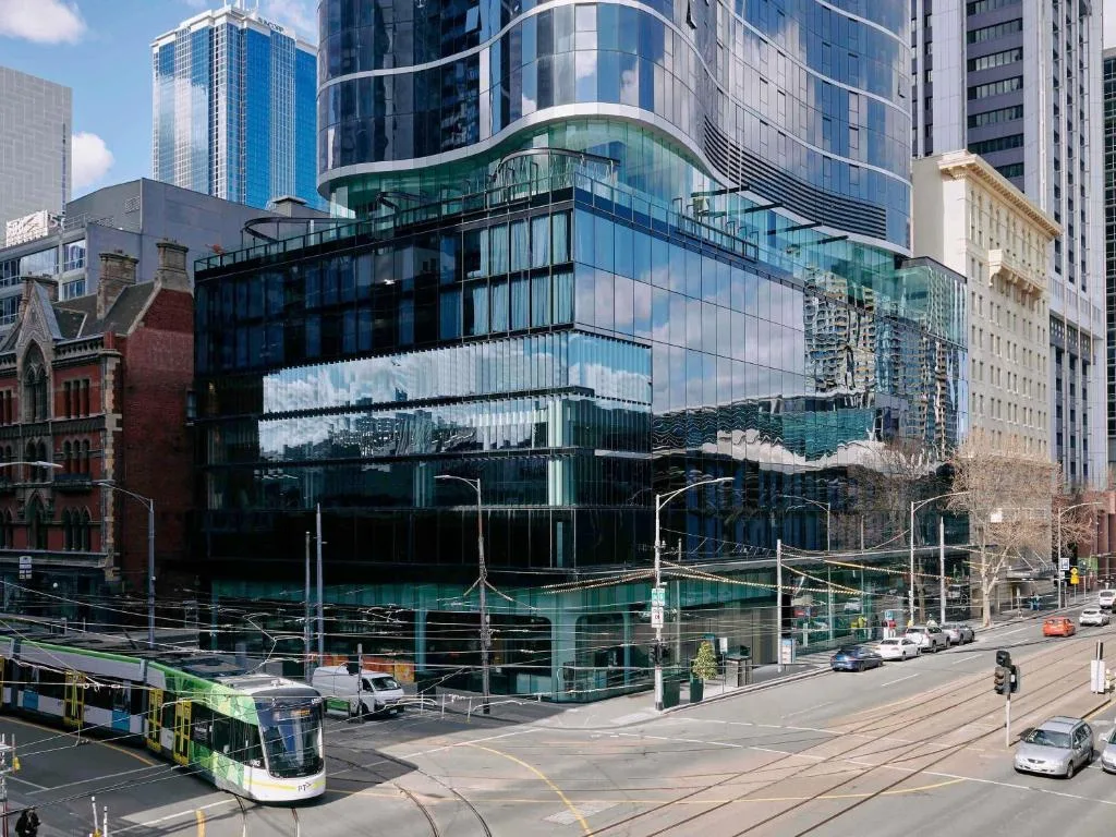 Movenpick Hotel Melbourne On Spencer — 2