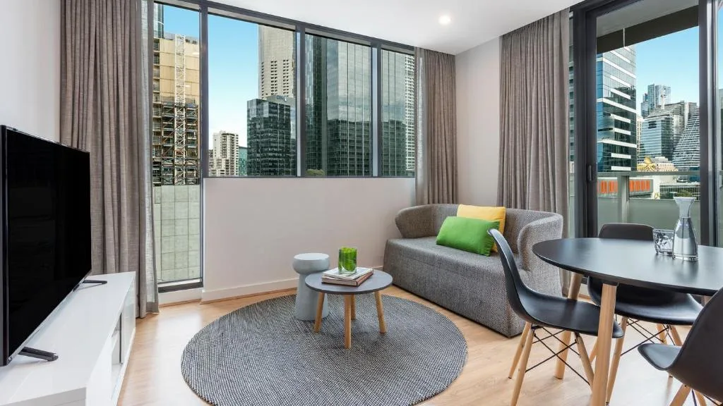 Oaks Melbourne Southbank Suites — 3