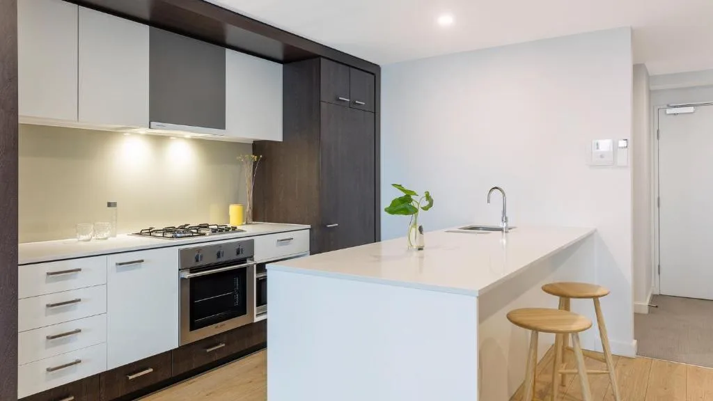 Oaks Melbourne Southbank Suites — 5