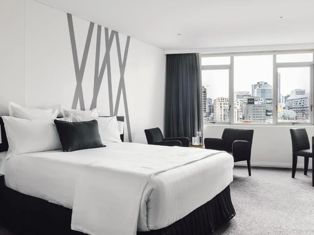 Quay West Suites Melbourne — 4