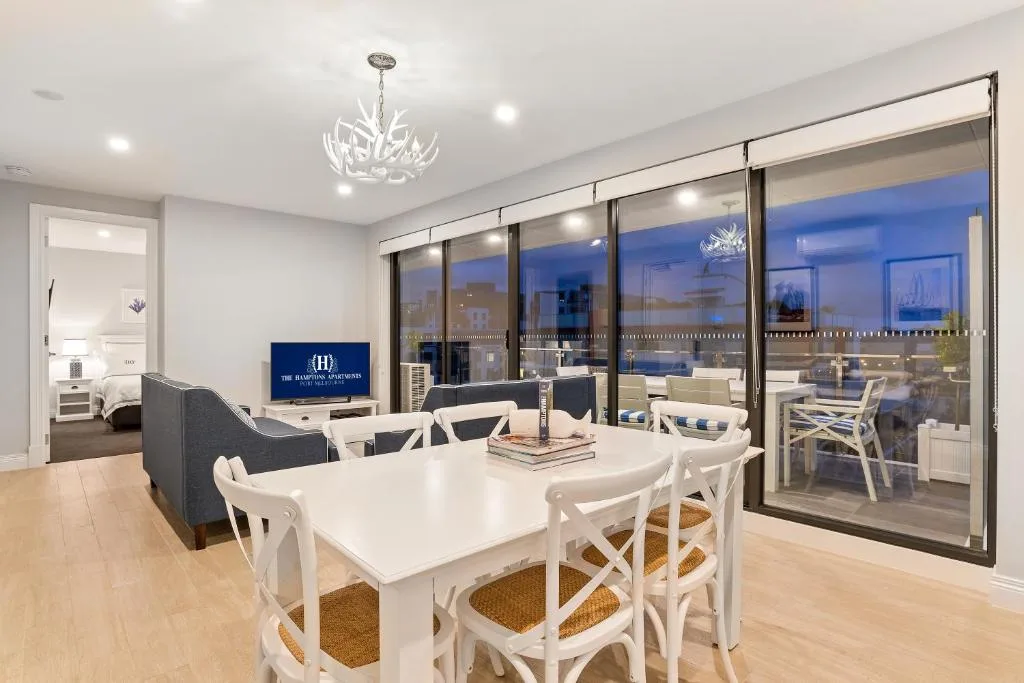 The Hamptons Apartments - Port Melbourne — 3