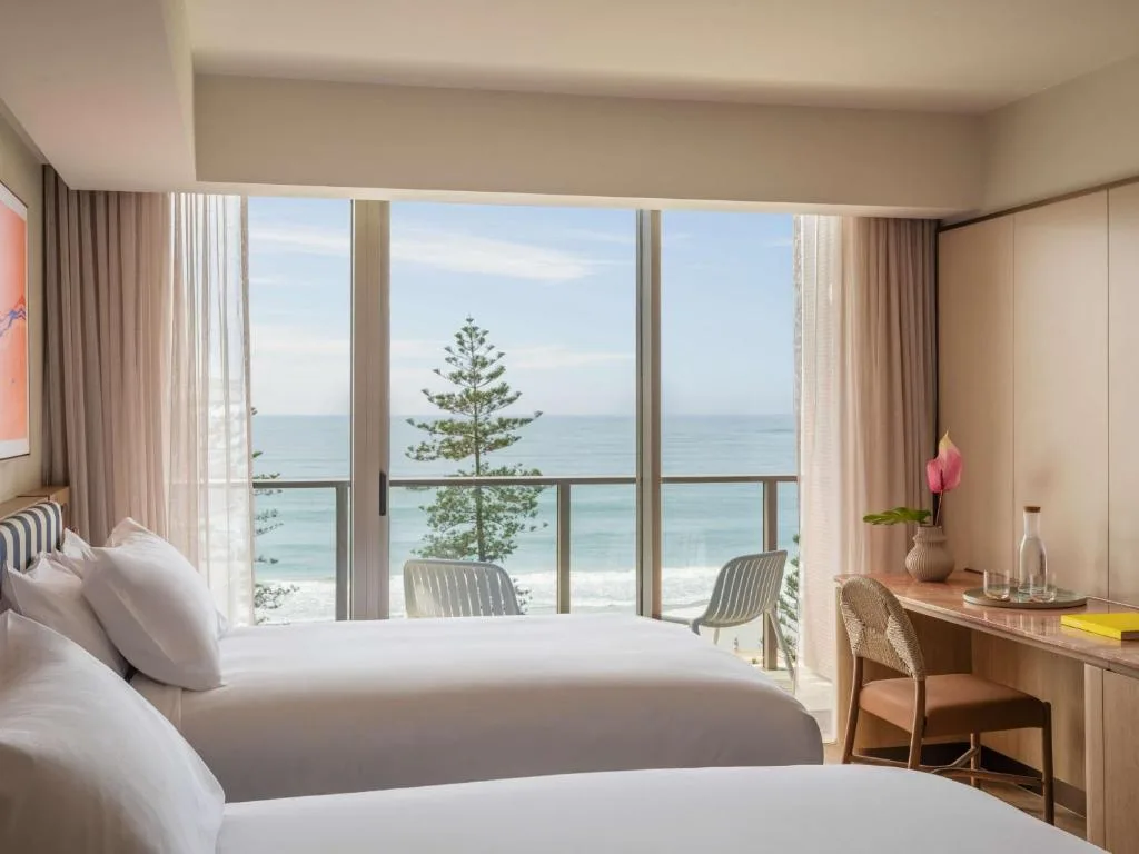 Avani Mooloolaba Beach Hotel — 2