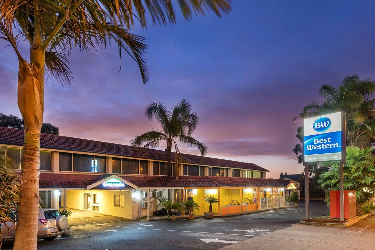Adelaide Granada Motor Inn — 5
