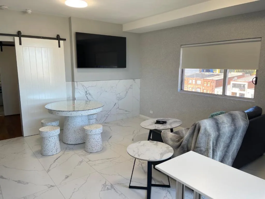 Honeysuckle Executive Apartments — 3