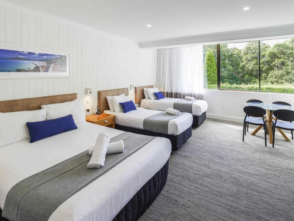 Mercure Charlestown — 2