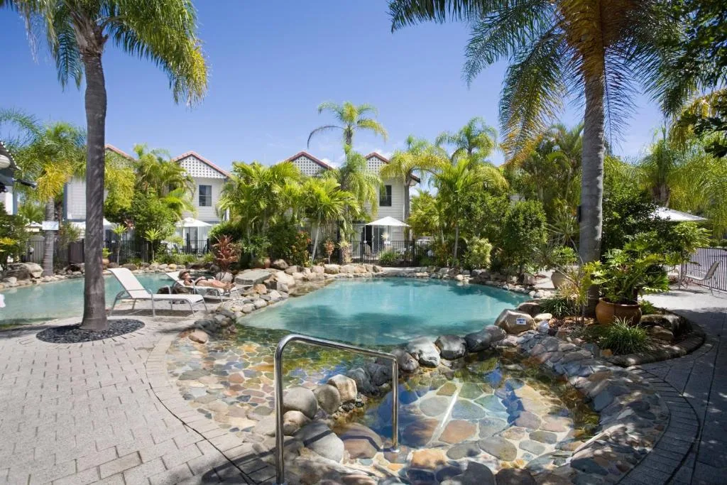 Skippers Cove Waterfront Resort — 5