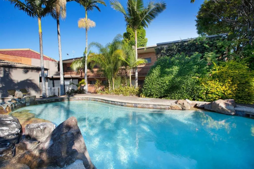 Villa Noosa Hotel