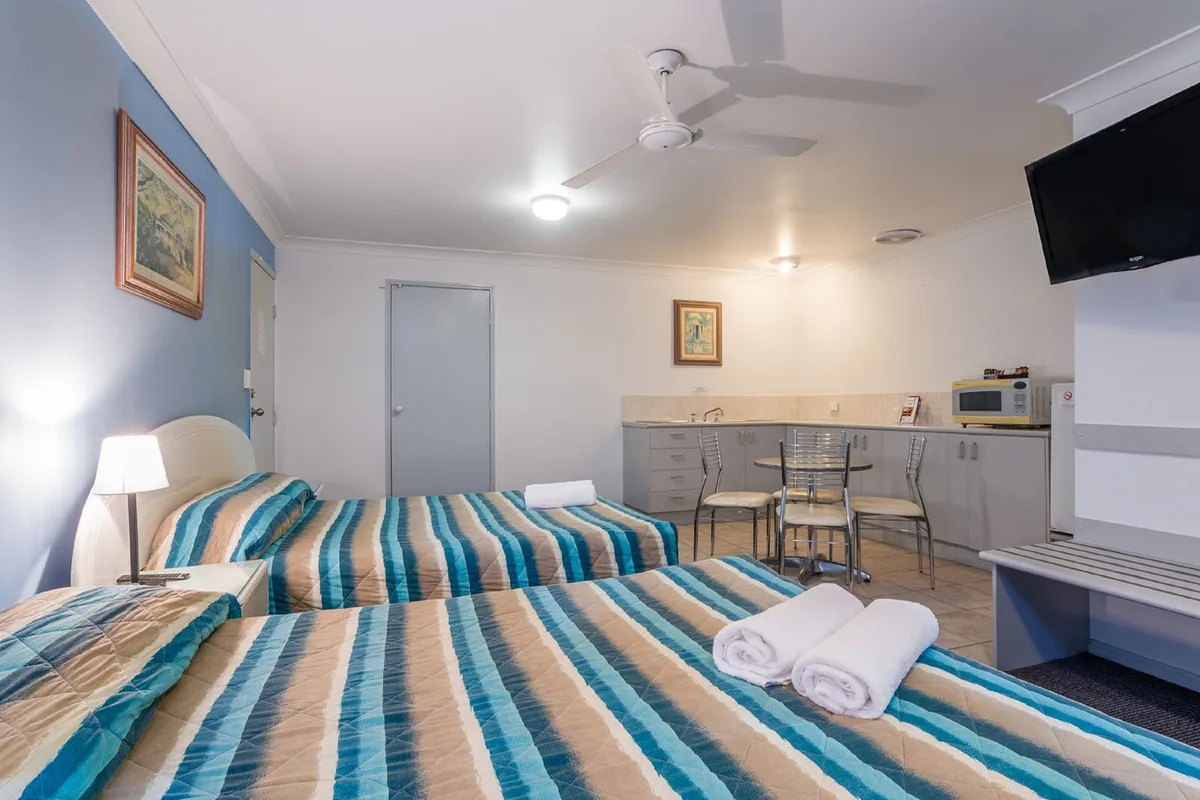 Aspley Carsel Motor Inn — 4