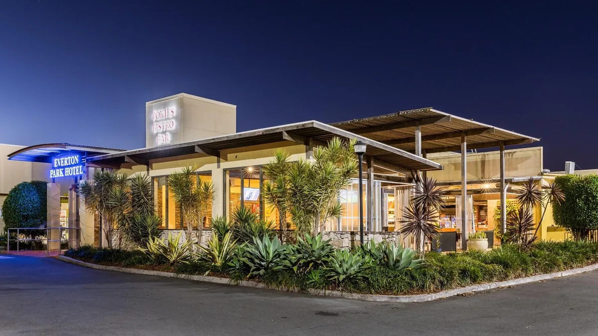 Everton Park Hotel — 4
