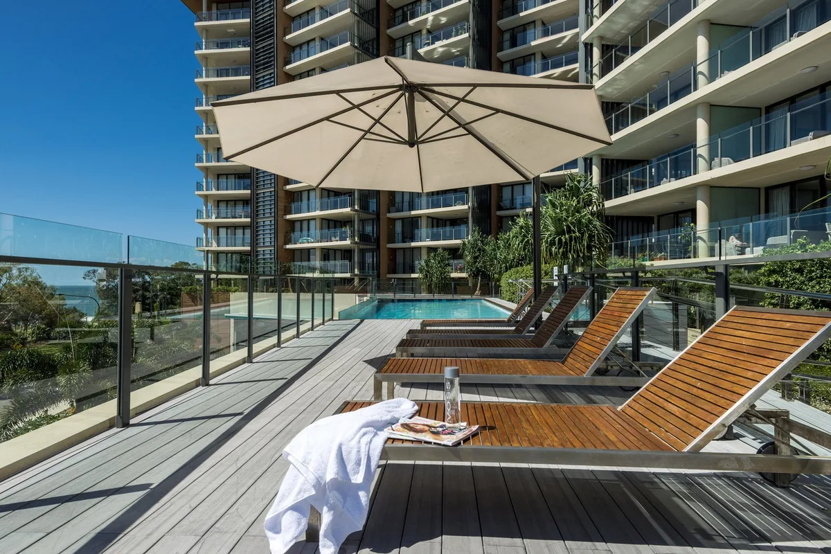 Oaks Redcliffe Mon Komo Suites — 5