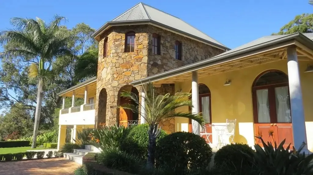 Sundowner Hotel Motel