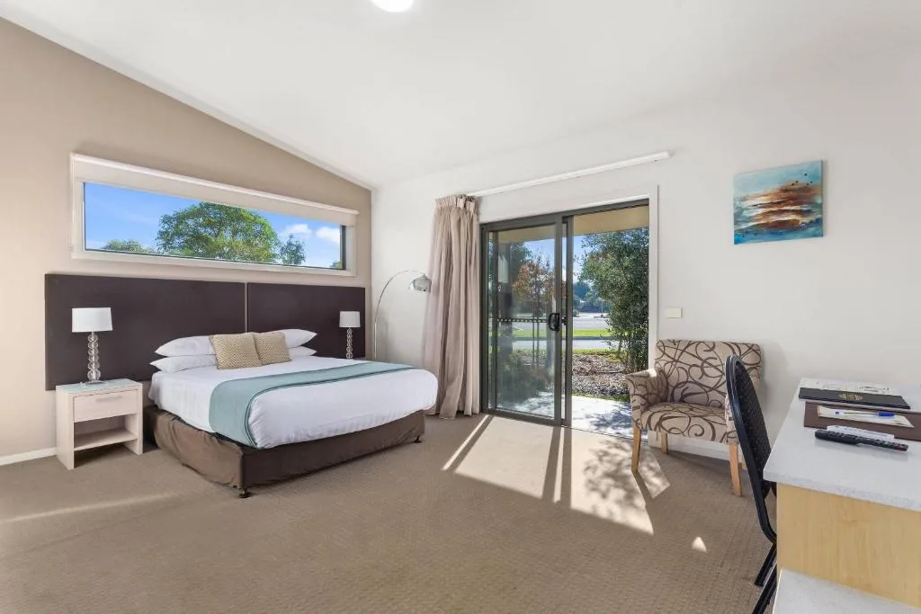 Quality Hotel Point Cook — 2