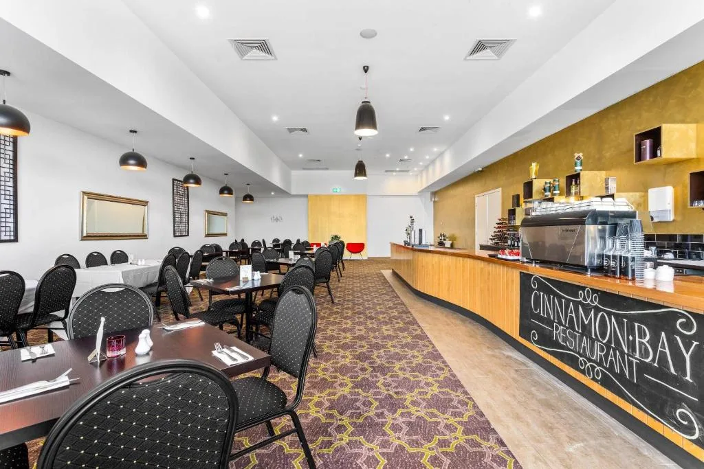 Quality Hotel Point Cook — 5