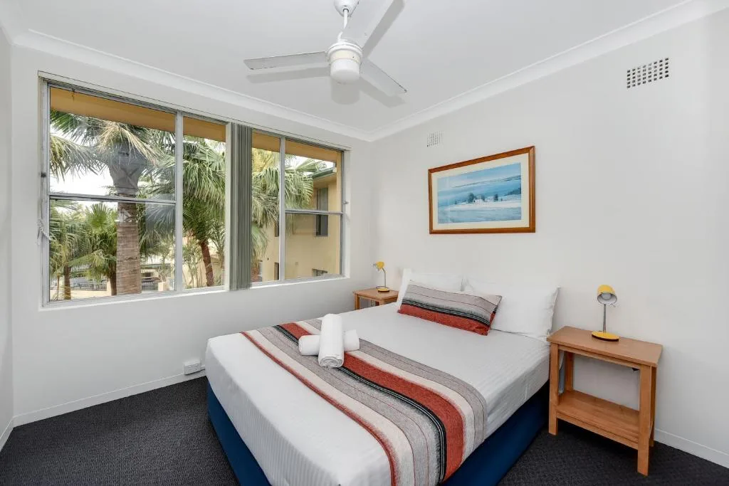 Oxley Cove Holiday Apartment — 2