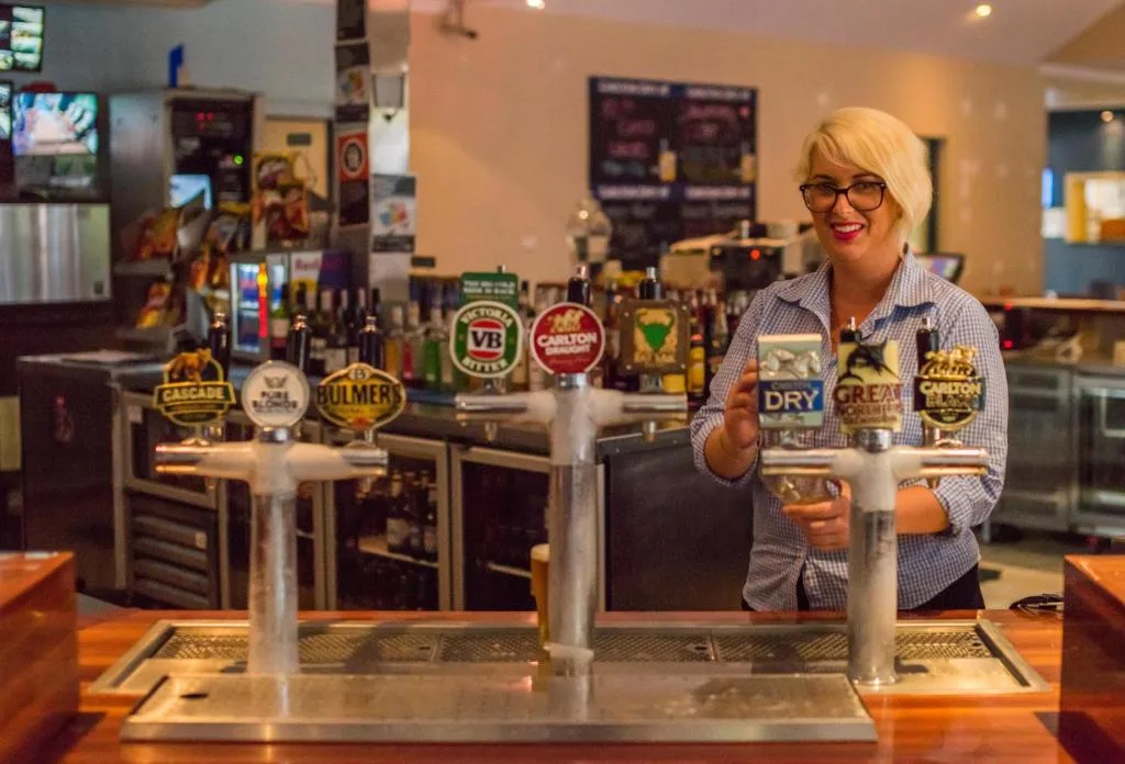 Settlers Inn — 4