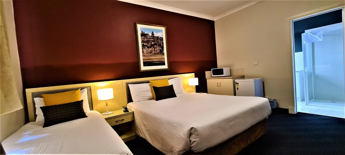 Brunswick Tower Hotel — 2