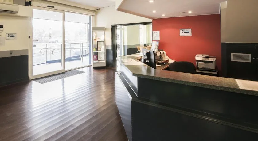 Miami Hotel Melbourne
