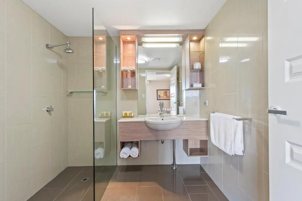 CBD Executive Apartments — 3