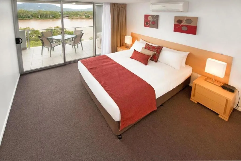 Edge Apartment Hotel — 3