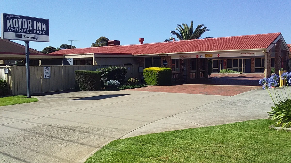Werribee Park Motor Inn — 5