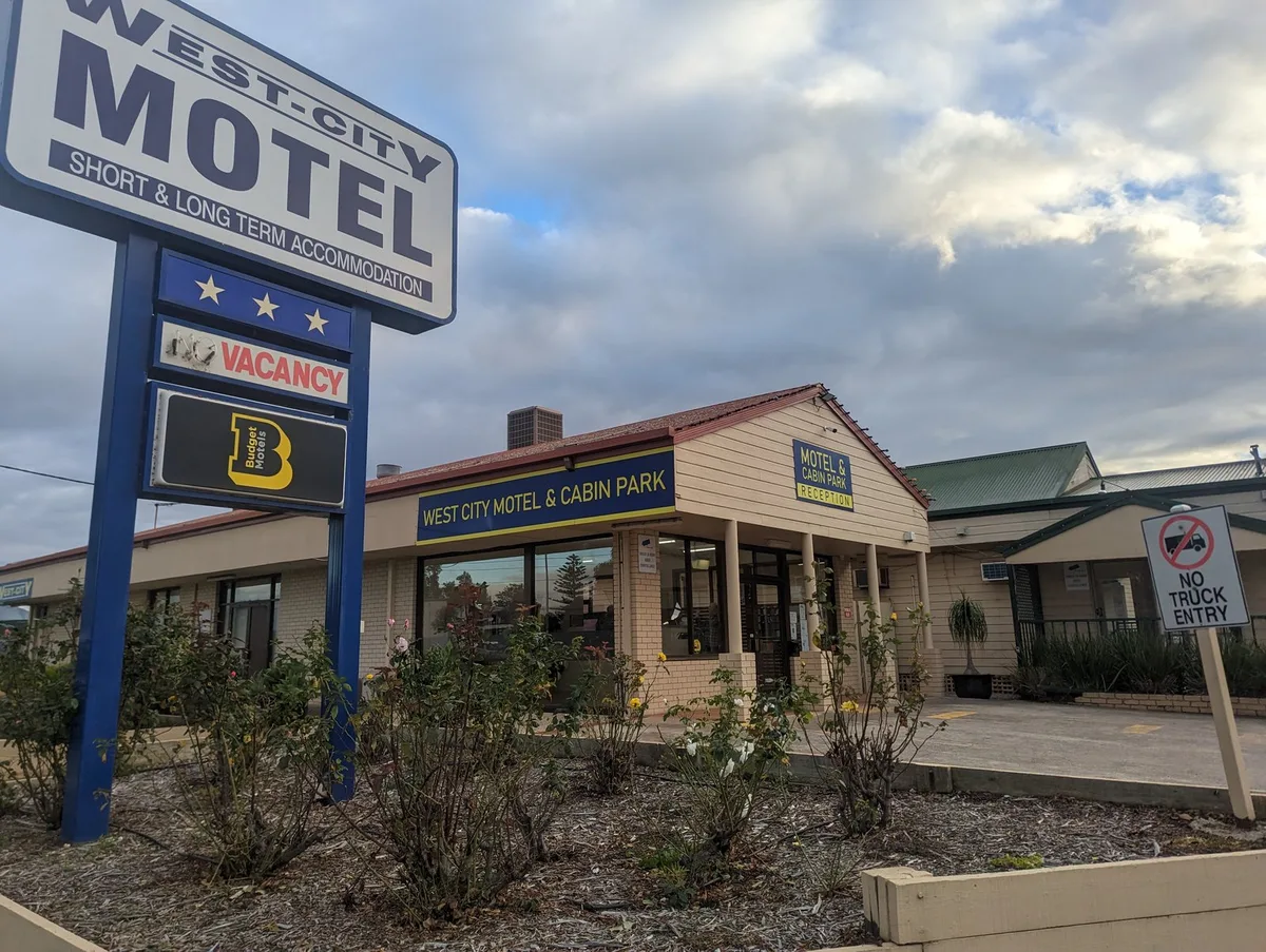 West City Motel — 3