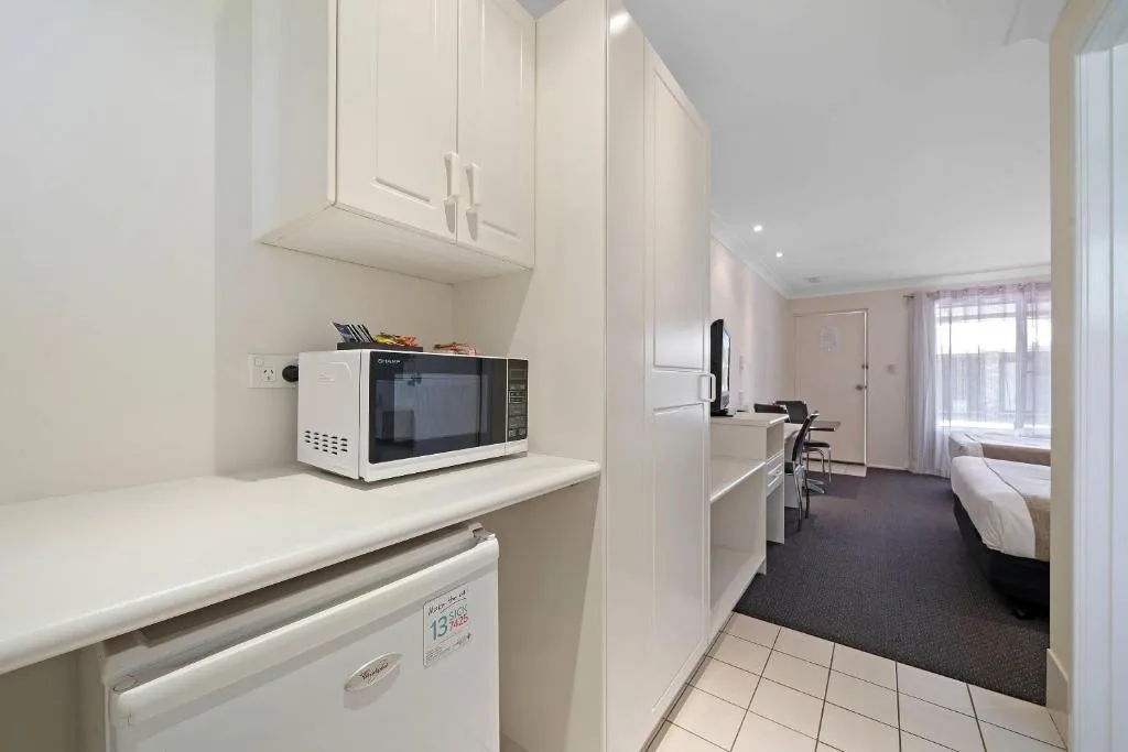 Comfort Inn Glenfield — 3
