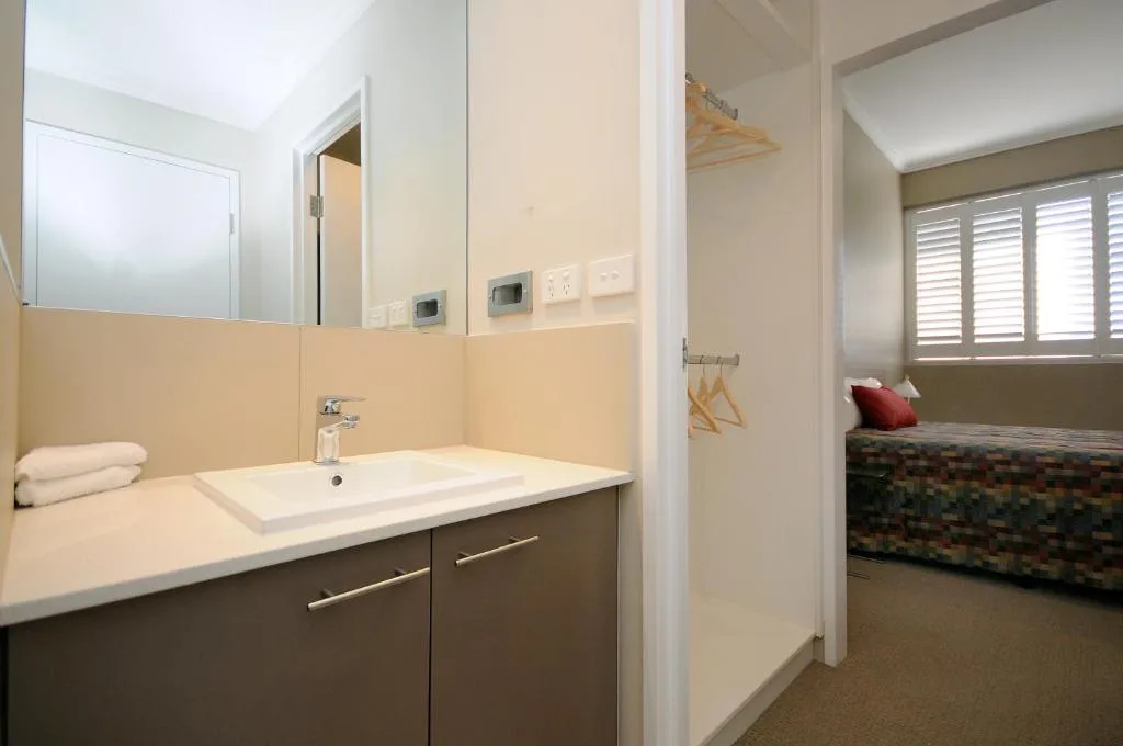 Laguna Serviced Apartments — 3
