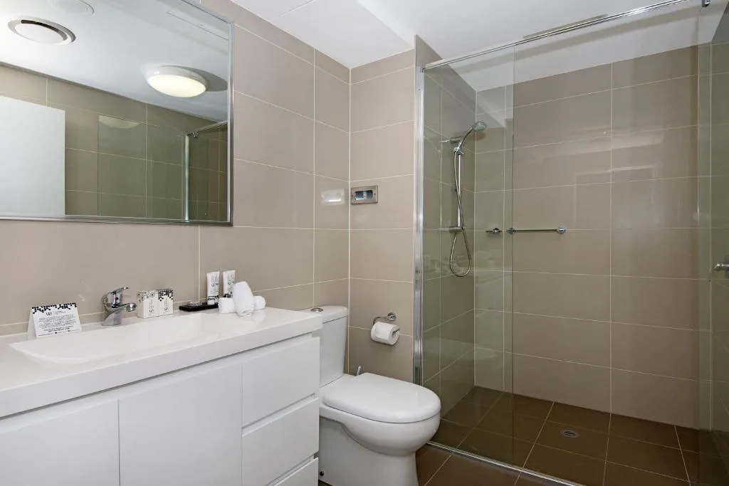 Allure Hotel & Apartments — 3
