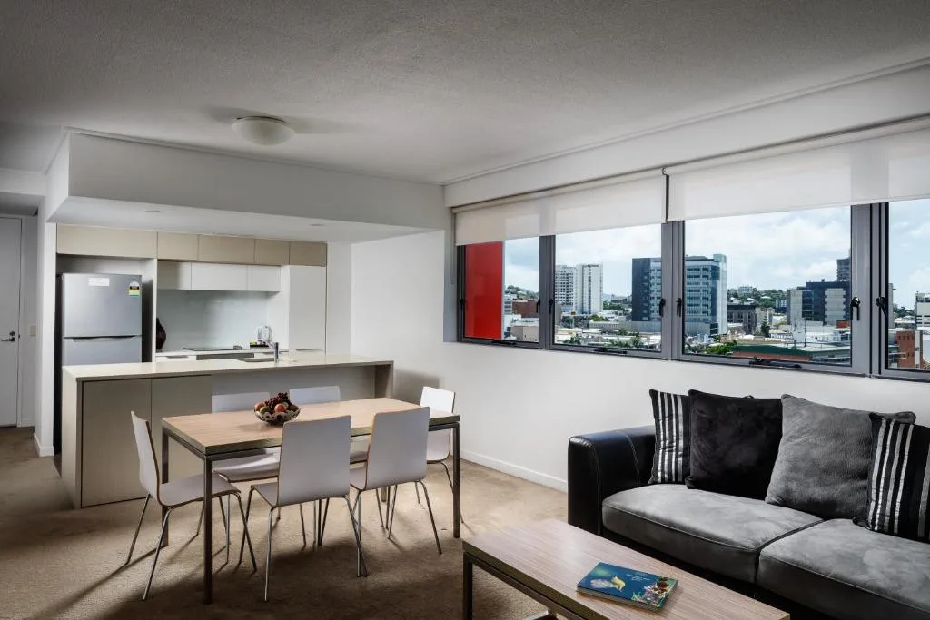 Central Islington Apartments — 4