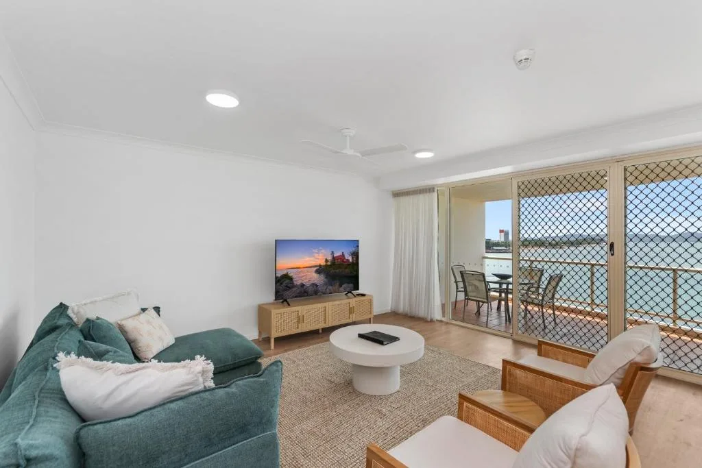 Mariners North Holiday Apartments — 4