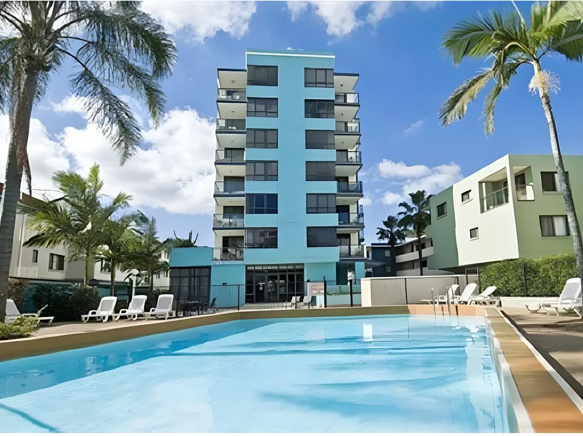 Aqualine Apartments