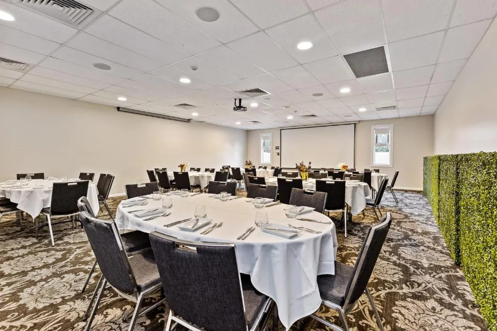 International Hotel Wagga Wagga — 5