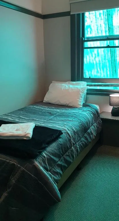 Club Hotel Warragul — 2