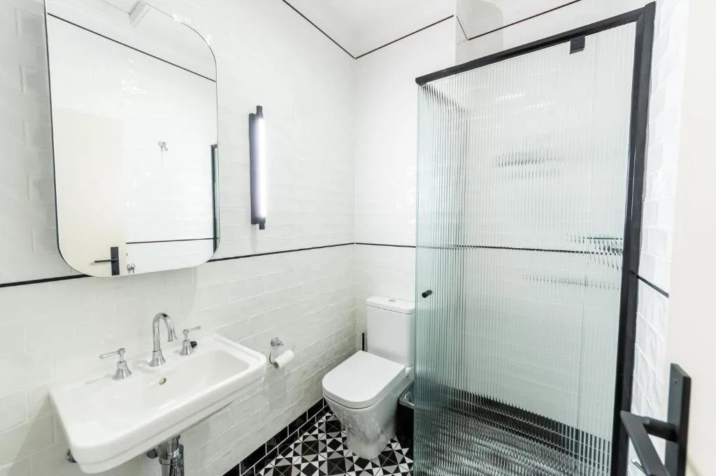 Eyre Hotel — 3