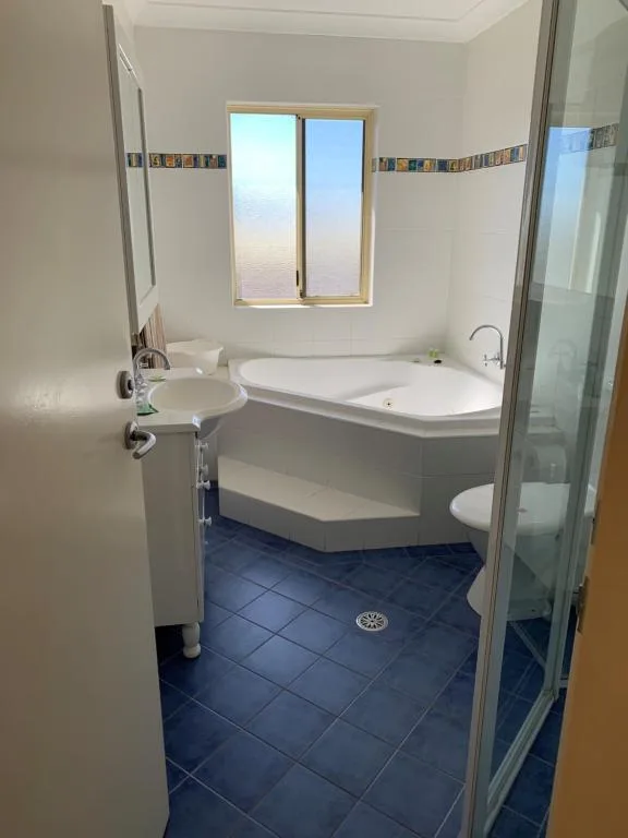 Bel Mondo Apartments — 3