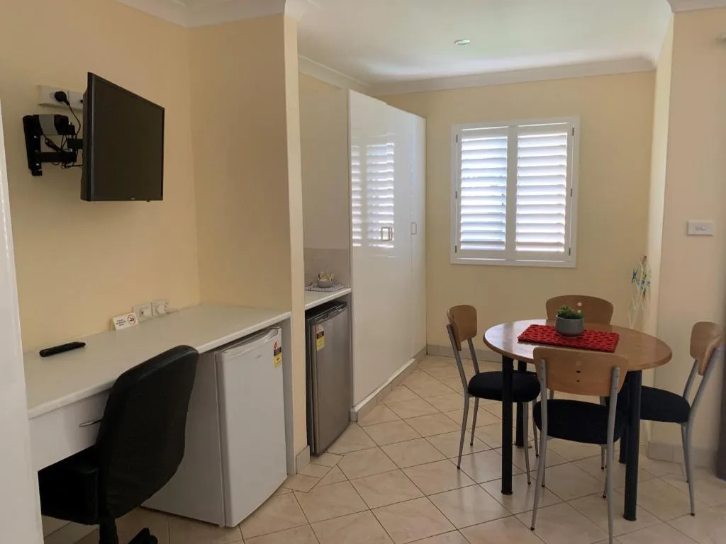 Bel Mondo Apartments — 5