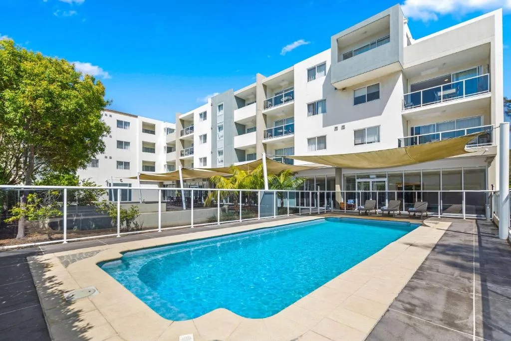 Quality Suites Pioneer Sands — 4